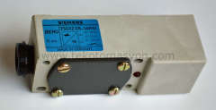3 SG3205-1AR61 Varikont - Endüktif Sensor
