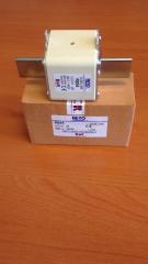 RS34 690V 900A  Sigorta