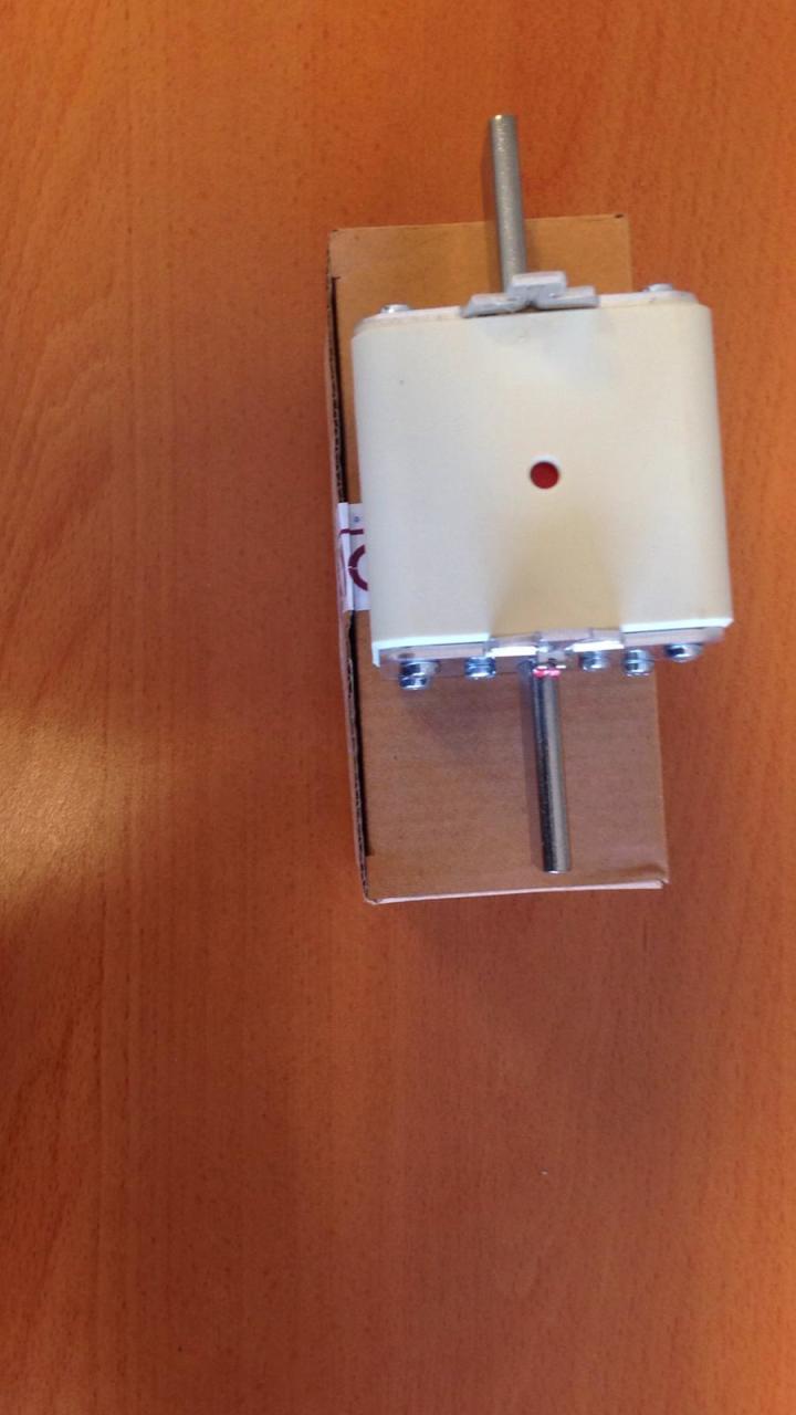 RS34 690V 900A  Sigorta